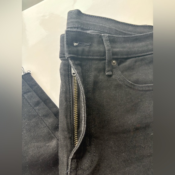 Gap Vintage Slim Mid Rise Black Jeans Size 28 Raw Hem - Picture 3 of 9